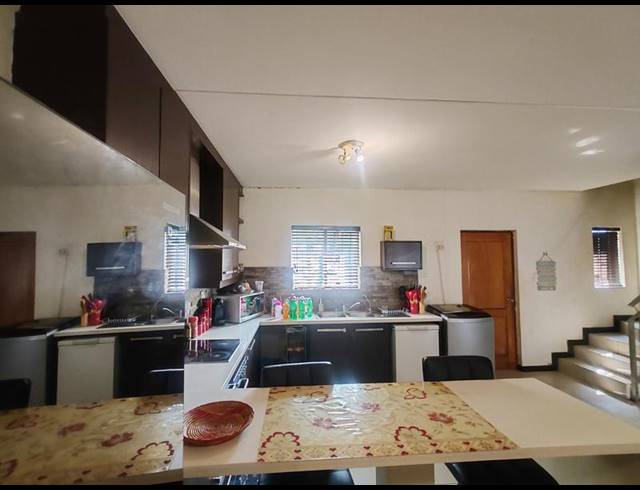 2 BEDROOM DUPLEX FOR SALE IN GREENSTONE HILL